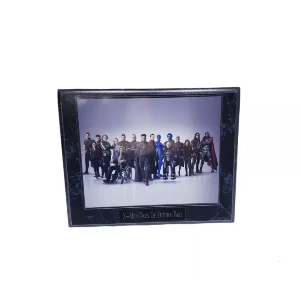 X-Men: Days of Future Past Picture Cast Plaque Wall Hanging Rare 13" × 10½"